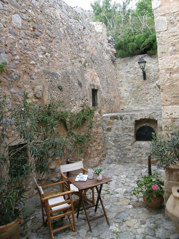 Dorovinis Monemvasia Castlehouses Exterior foto