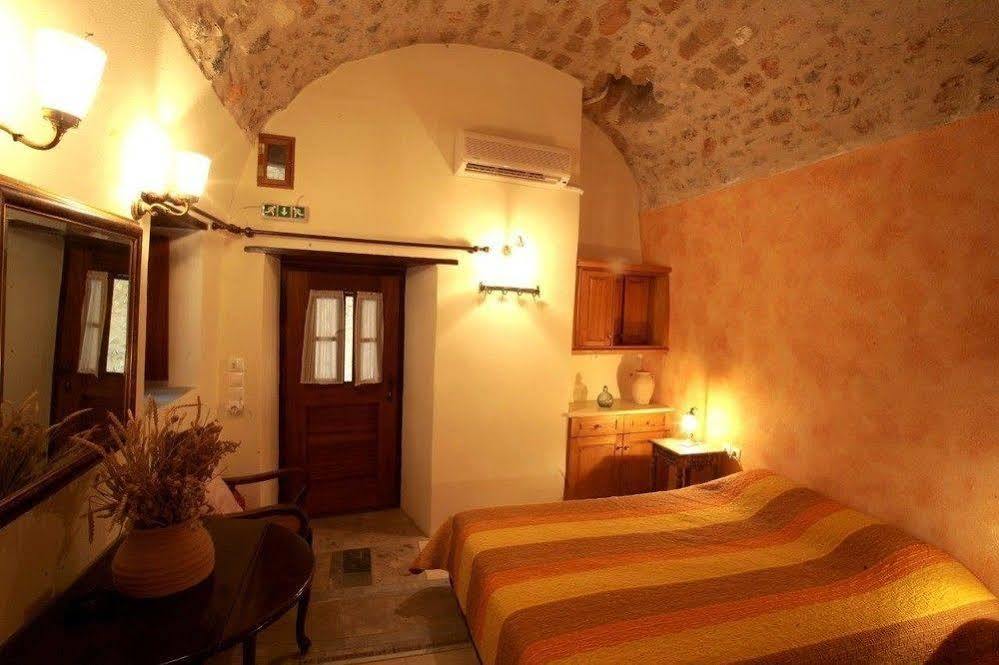 Dorovinis Monemvasia Castlehouses Exterior foto